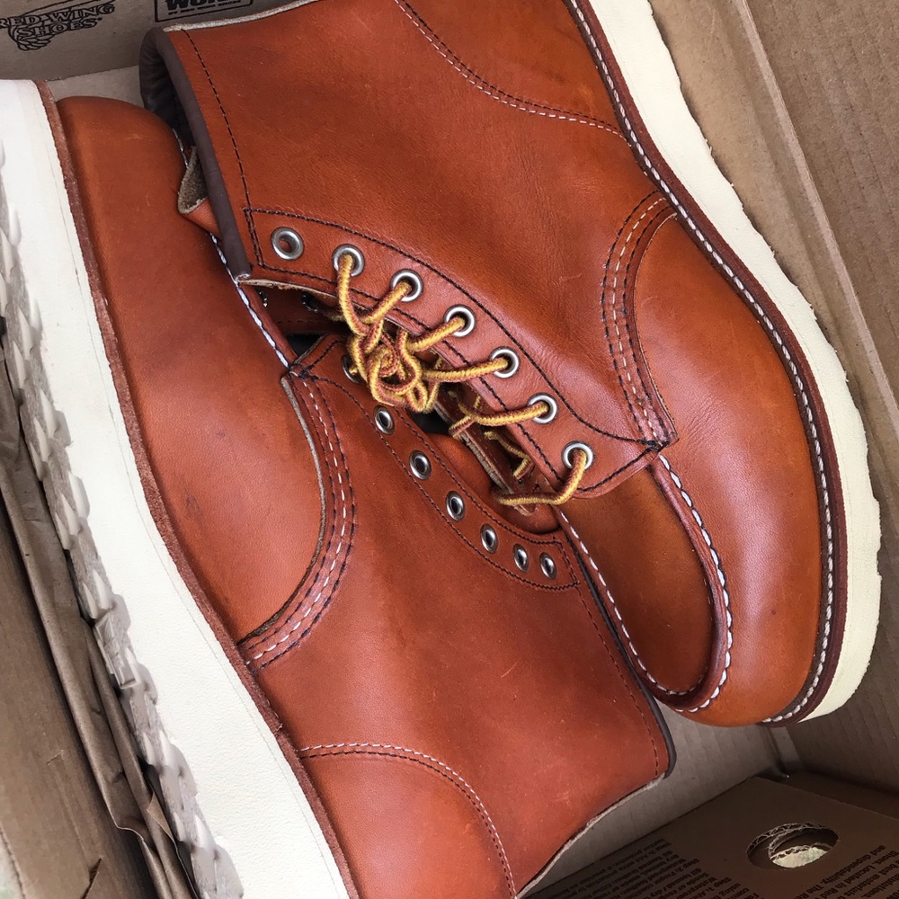 Red wing 6” moc toe boots